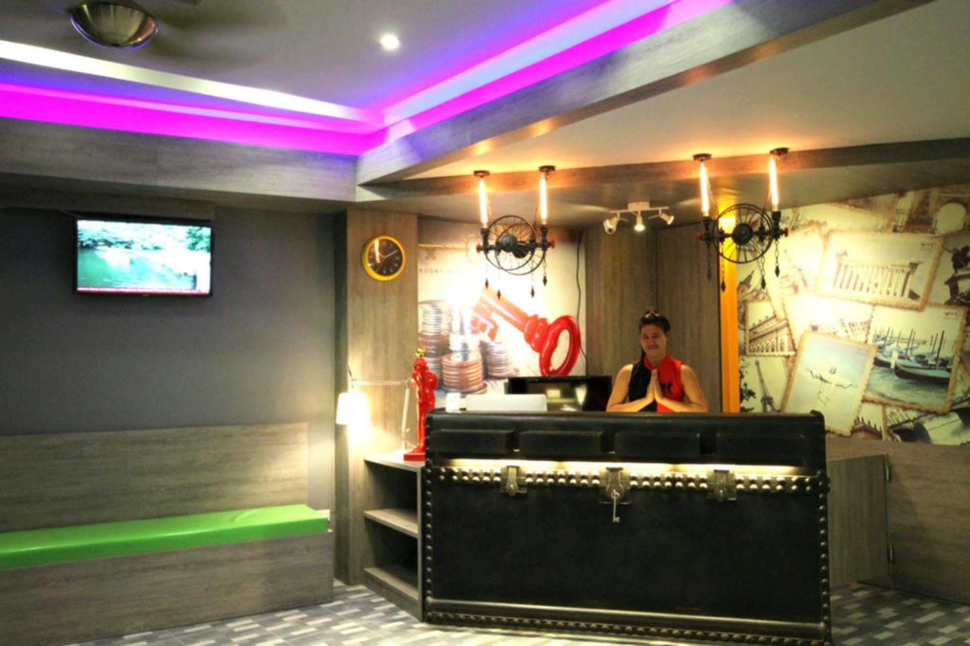 Rooms Republic Hotel Ao Nang Beach Bagian luar foto